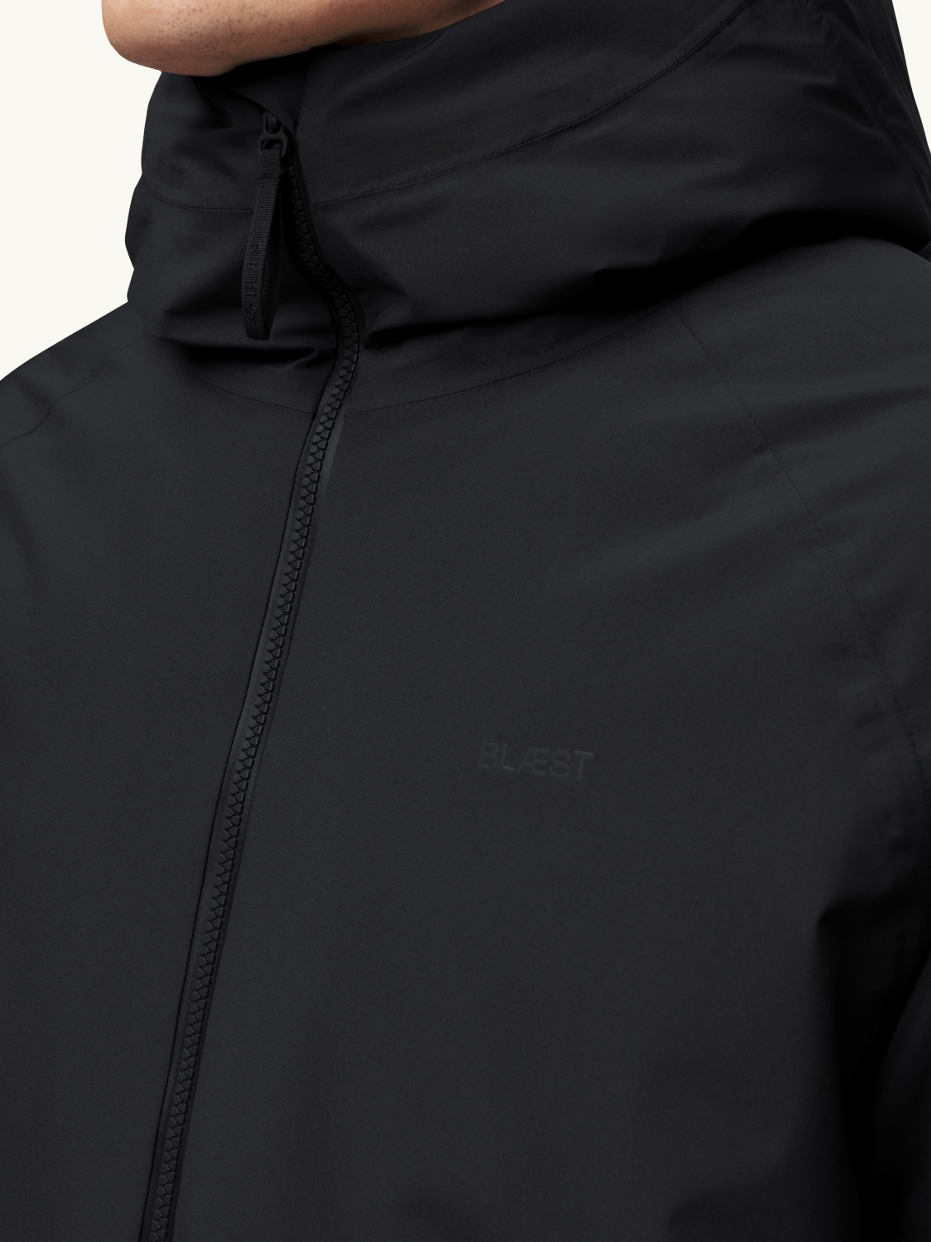 Runde down jacket
