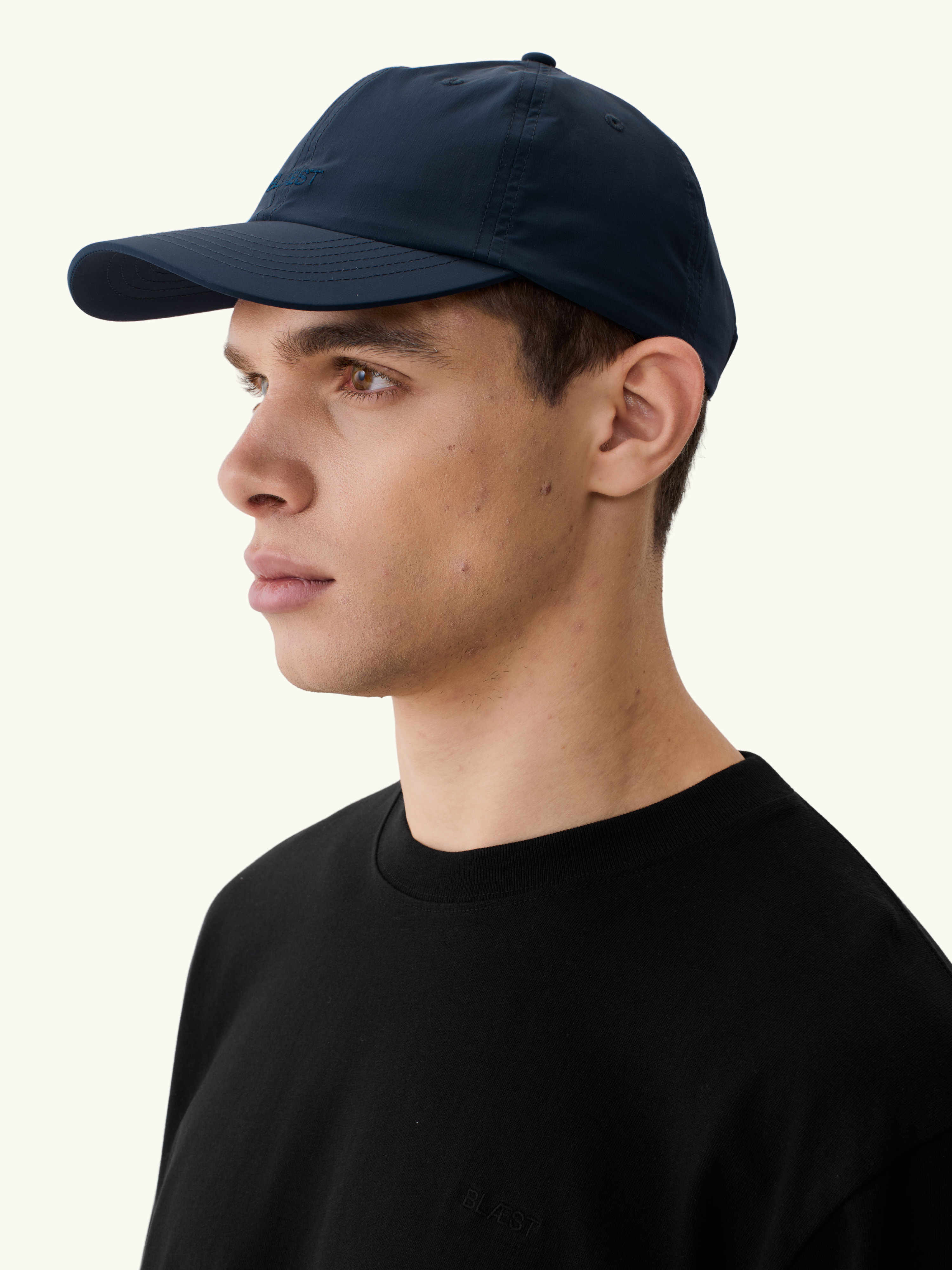 Folven lightweight caps